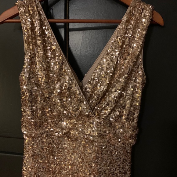 Belle Badgley Mischka Sequin Gown - Picture 2 of 4